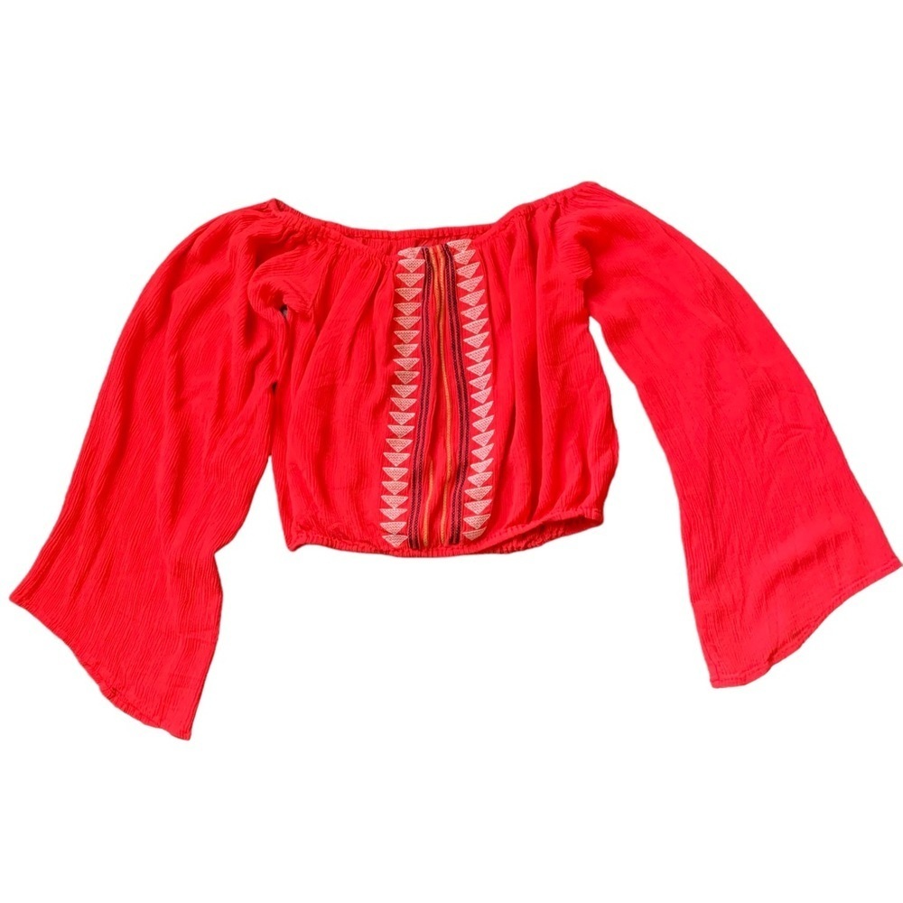 Kendall & Kylie red bell sleeve embroidered cropped top size medium